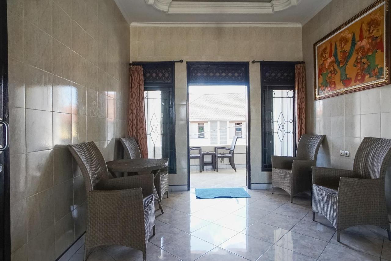 Denays Guesthouse Jimbaran Kültér fotó